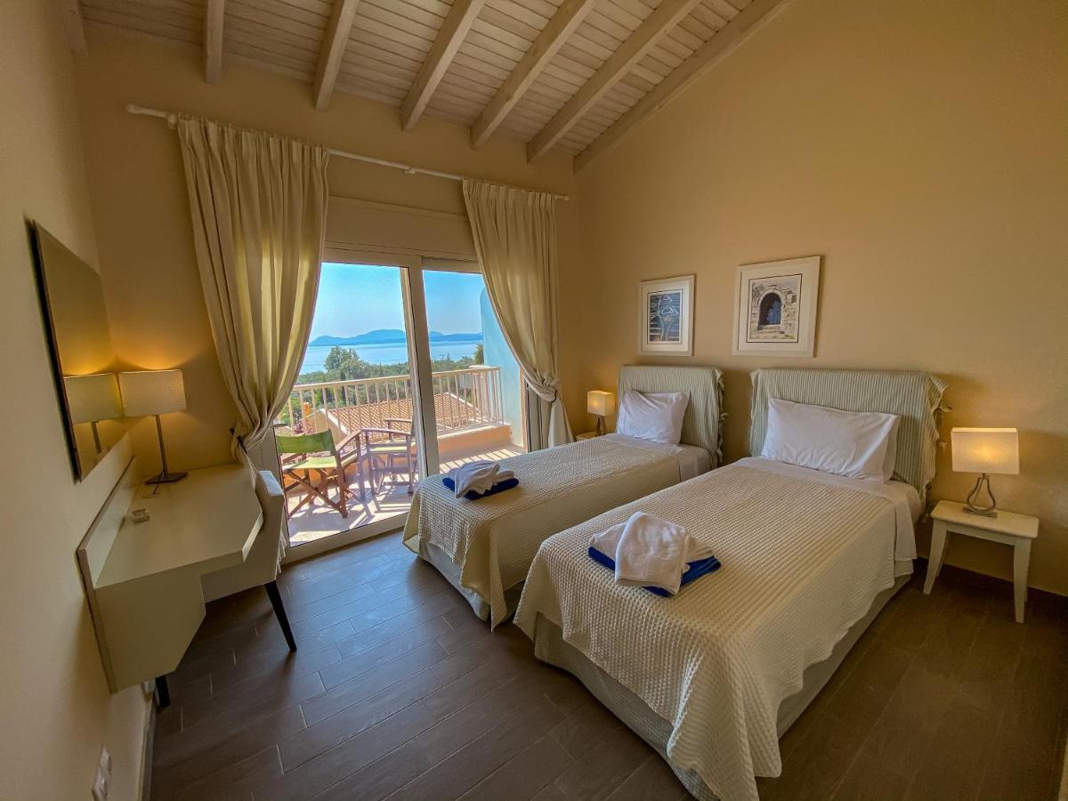 La Riviera Barbati Seaside Apartments & Villas Eksteriør bilde
